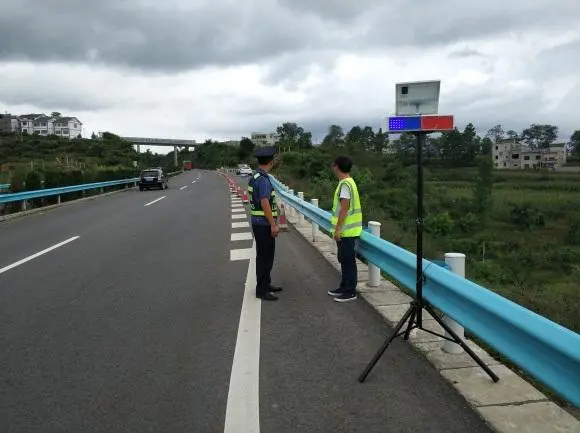 亳州高速公路钢护栏