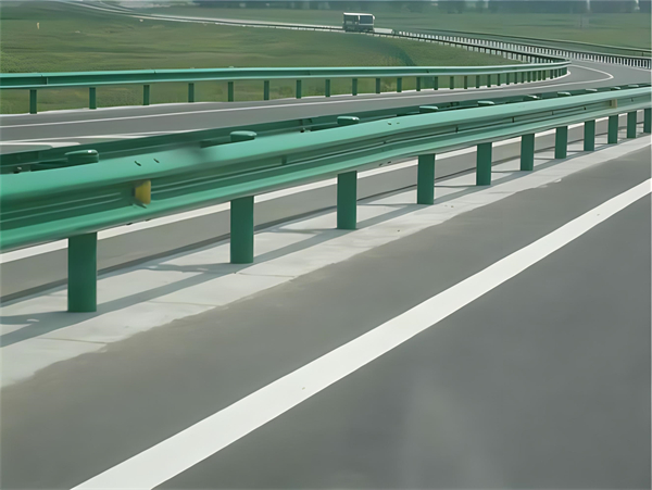 亳州高速护栏板守护安全广泛应用于多个行业